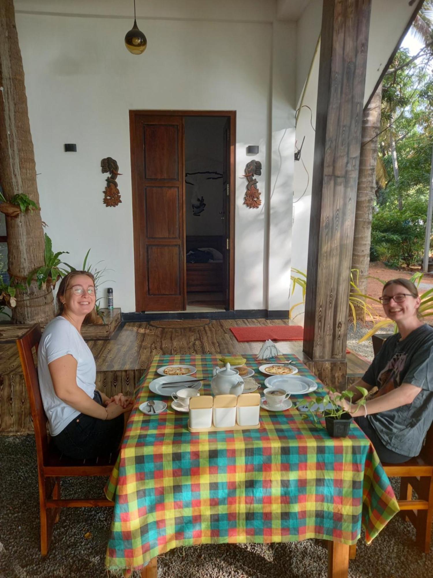 Nature Lotus Villa 丹不拉 外观 照片